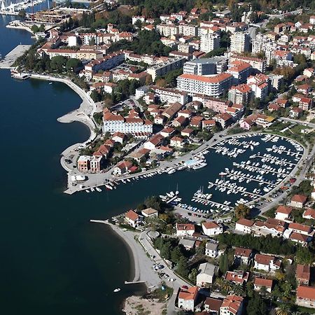 Guesthouse Lanca Tivat Zewnętrze zdjęcie